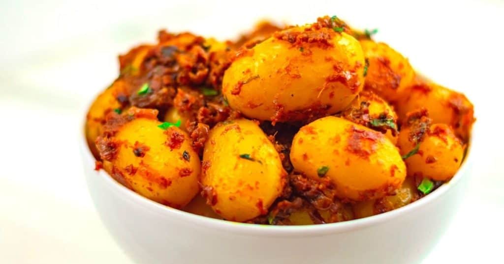 Spicy Bombay potatos