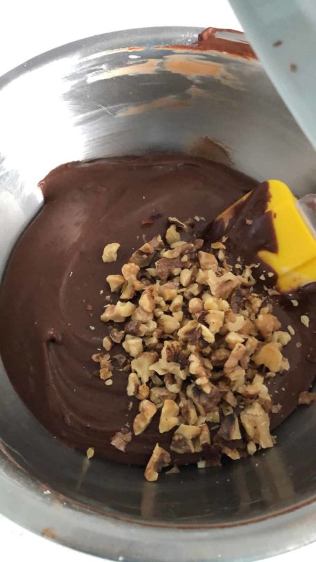 fold in chopped walnuts