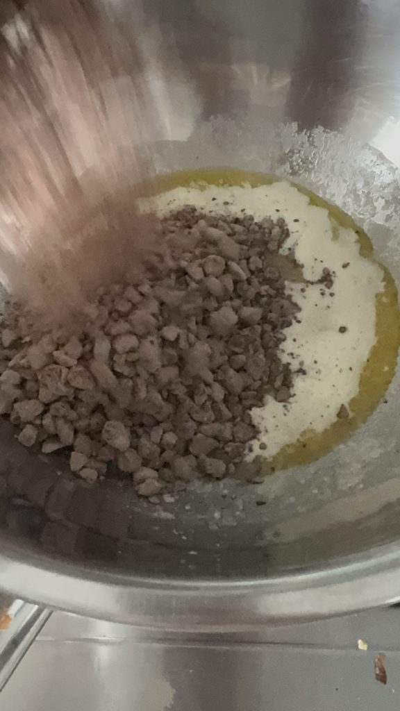 Mixture of melted butter and chocolate